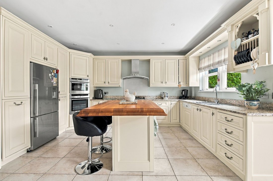 Haus in Sunninghill, England 4 - 18865647