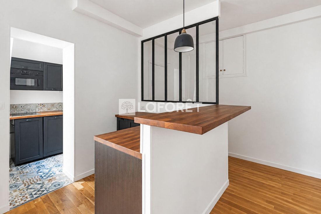 Apartment in La Fourche-Guy Môquet, Paris 17e Arrondissement, Paris 4 - 18864381