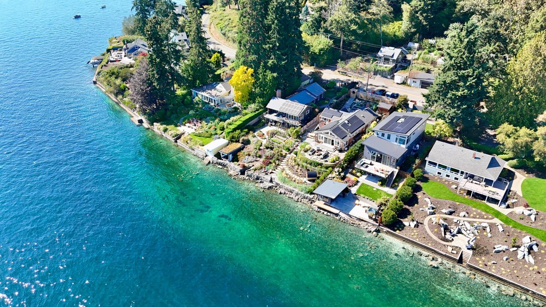 House in Bainbridge Island, Washington, United States 3 - 18369936