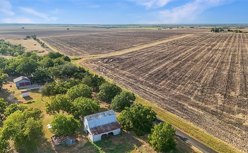 Farm Ranch in Ennis, Texas, United States 1