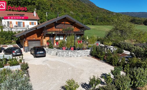Villa a Collonges, Auvergne-Rodano-Alpi, Francia 1
