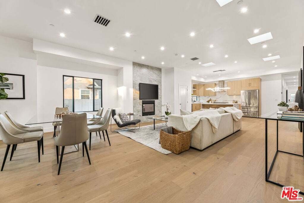 House in Los Angeles, California, United States 2 - 18866364