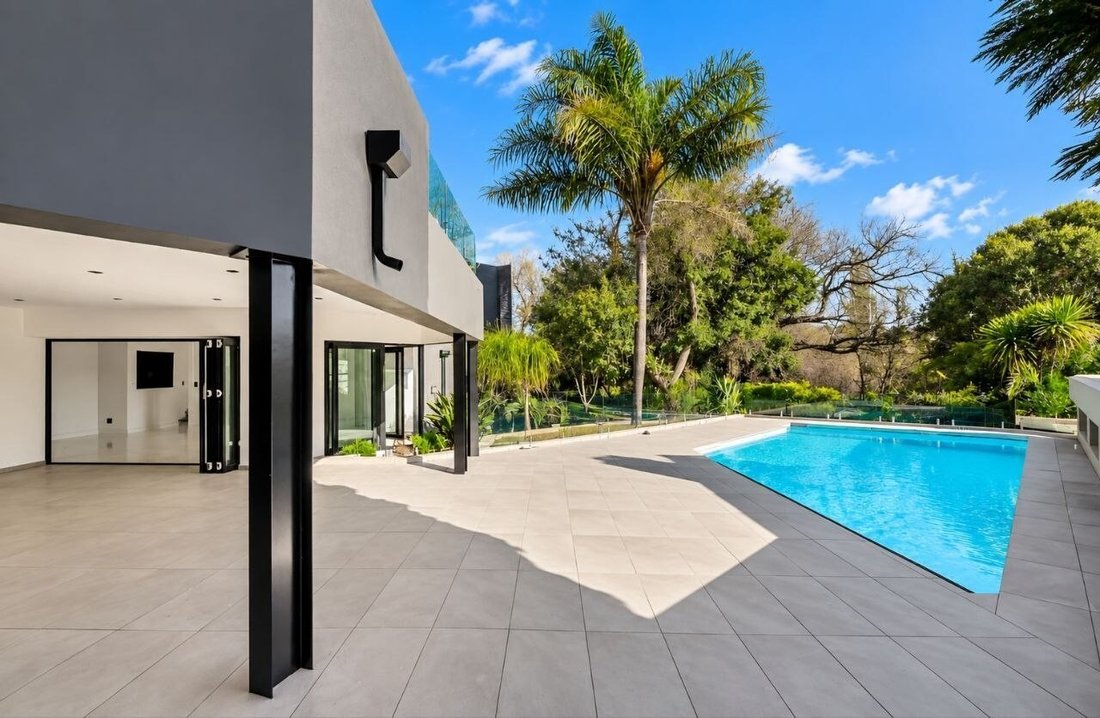 House in Dainfern, Gauteng, South Africa 4 - 18867103