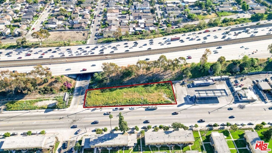Land in Los Angeles, California, United States 3 - 18865398