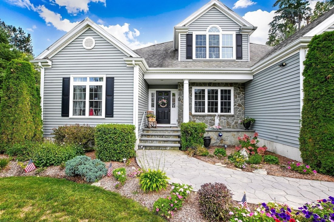 House in Taunton, Massachusetts, United States 3 - 18865400