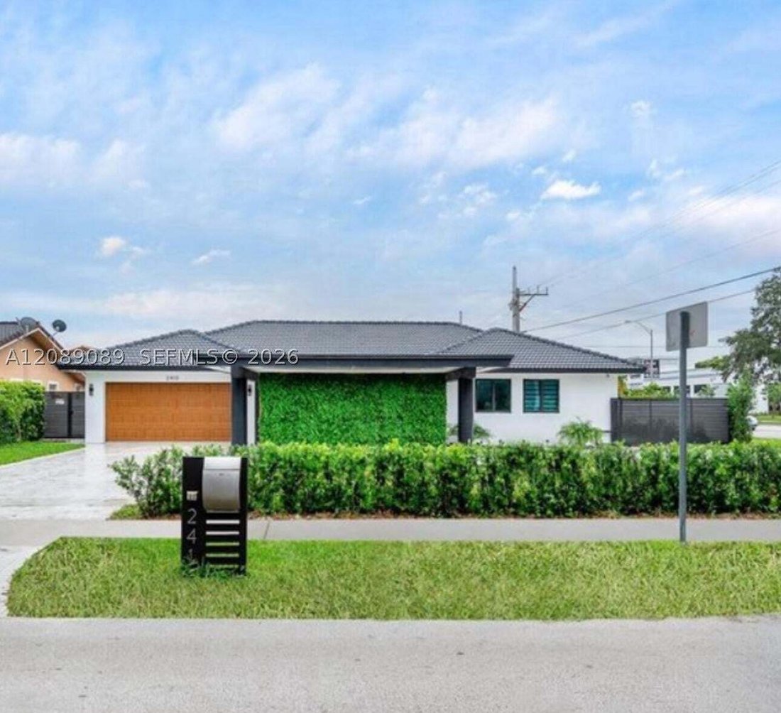 House in Miami, Florida, United States 1 - 18866410