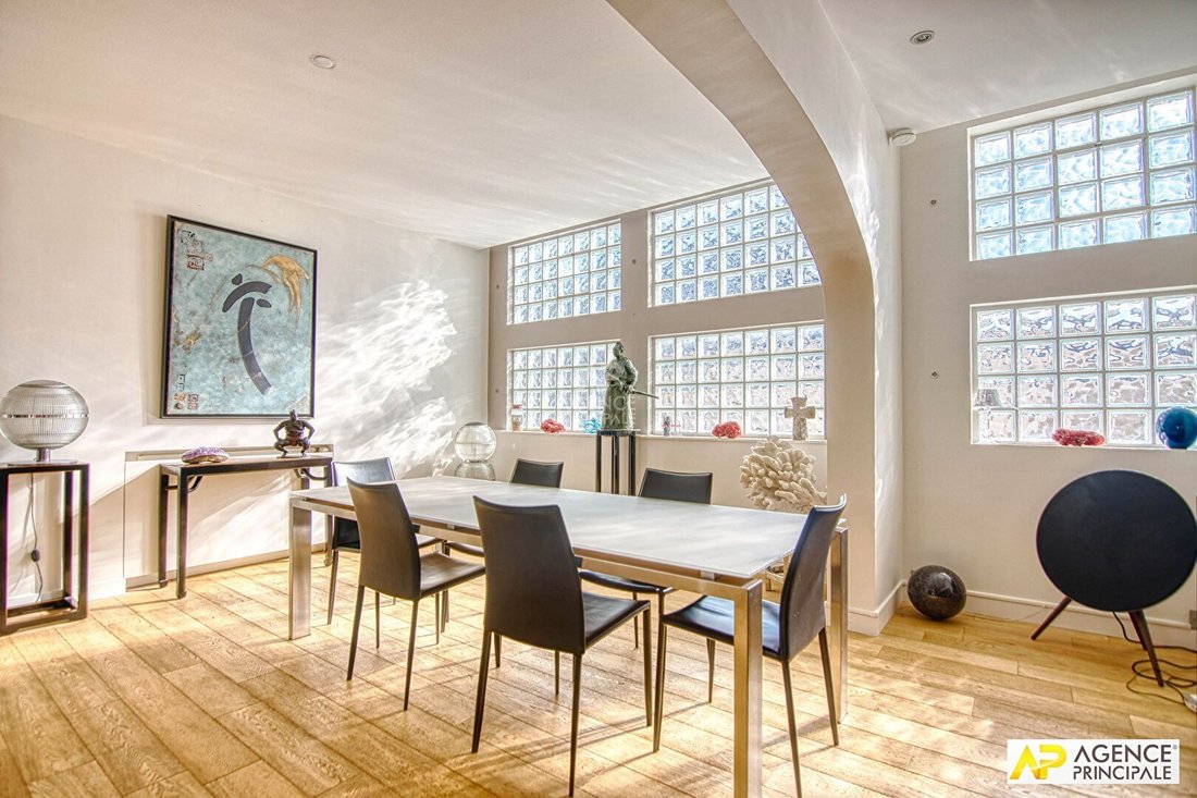 Apartment in Domaine National du Château, Versailles, France 2 - 18863837
