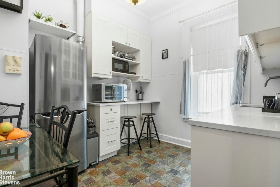 Co Op in New York, New York, United States 5 - 18866289