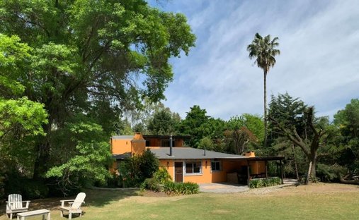 Condominio en La Lonja, Provincia de Buenos Aires, Argentina 1