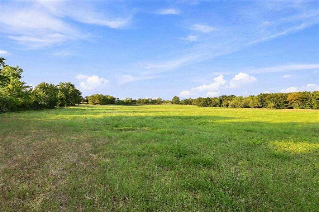 Farm Ranch in Sherman, Texas, United States 3 - 18866509