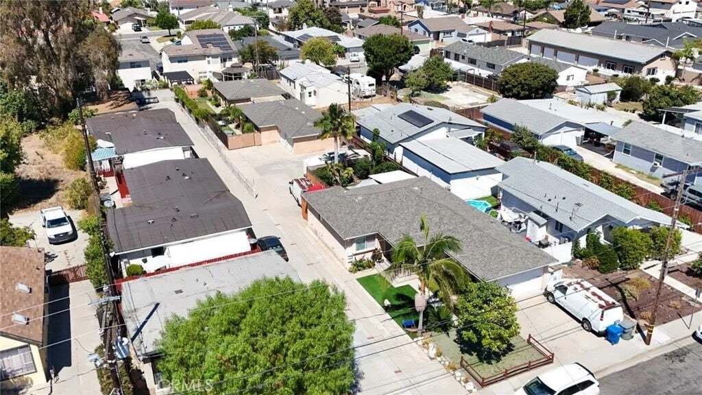 Lomita, California, United States 1 - 18866614