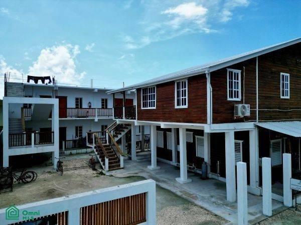 House in Caye Caulker, Belize 1 - 18864444
