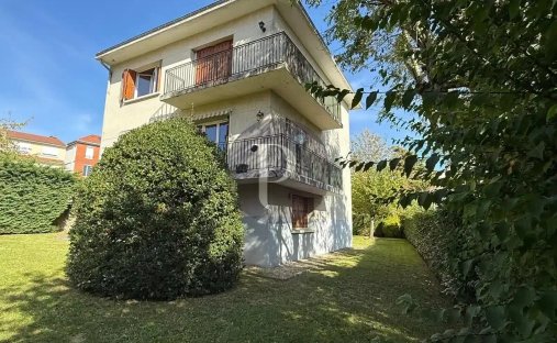 Apartment in Parc de Sceaux, Sceaux, France 1