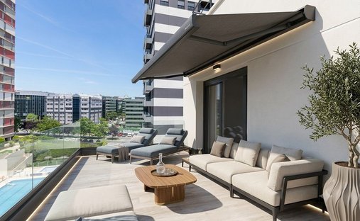 Penthouse in Hortaleza, Madrid, Spain 1