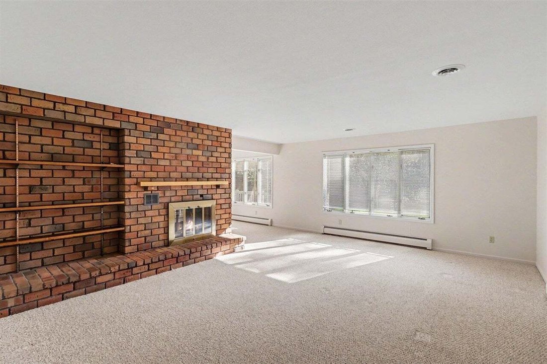 House in Allegan, Michigan, United States 4 - 18865705