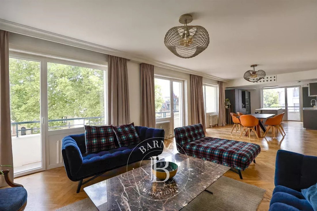 Apartment in Les Brotteaux-Bellecombe-Masséna, Lyon 6e Arrondissement, Lyon 2 - 18863866