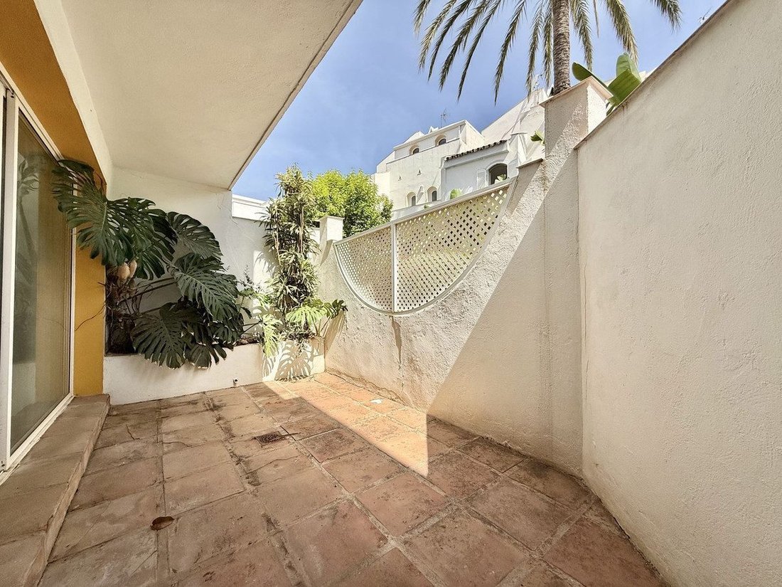Townhouse in Nueva Andalucia, Marbella, Spain 4 - 18868242