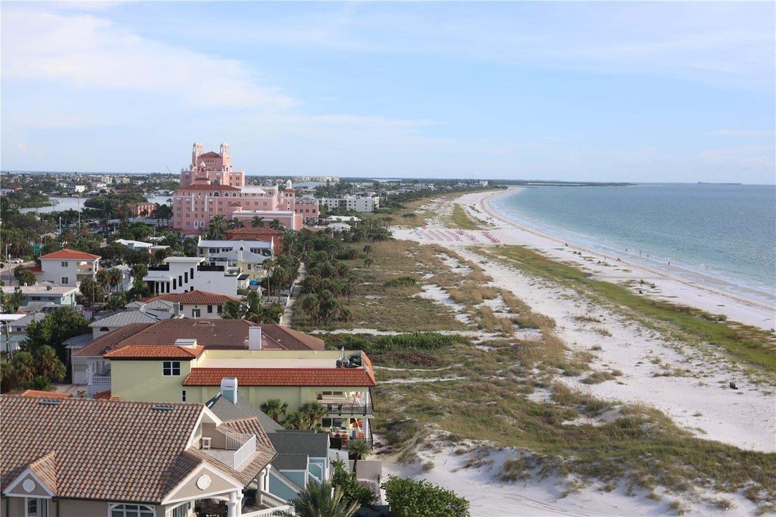 Condo in St. Pete Beach, Florida, United States 1 - 18866311