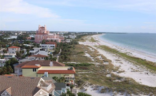 Condo in St. Pete Beach, Florida, United States 1