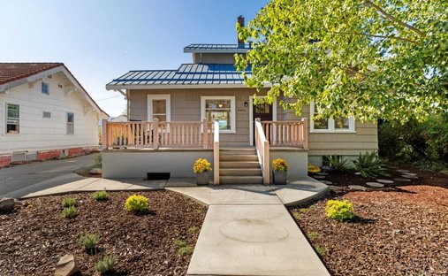 House in Parkdale, Oregon, United States 1