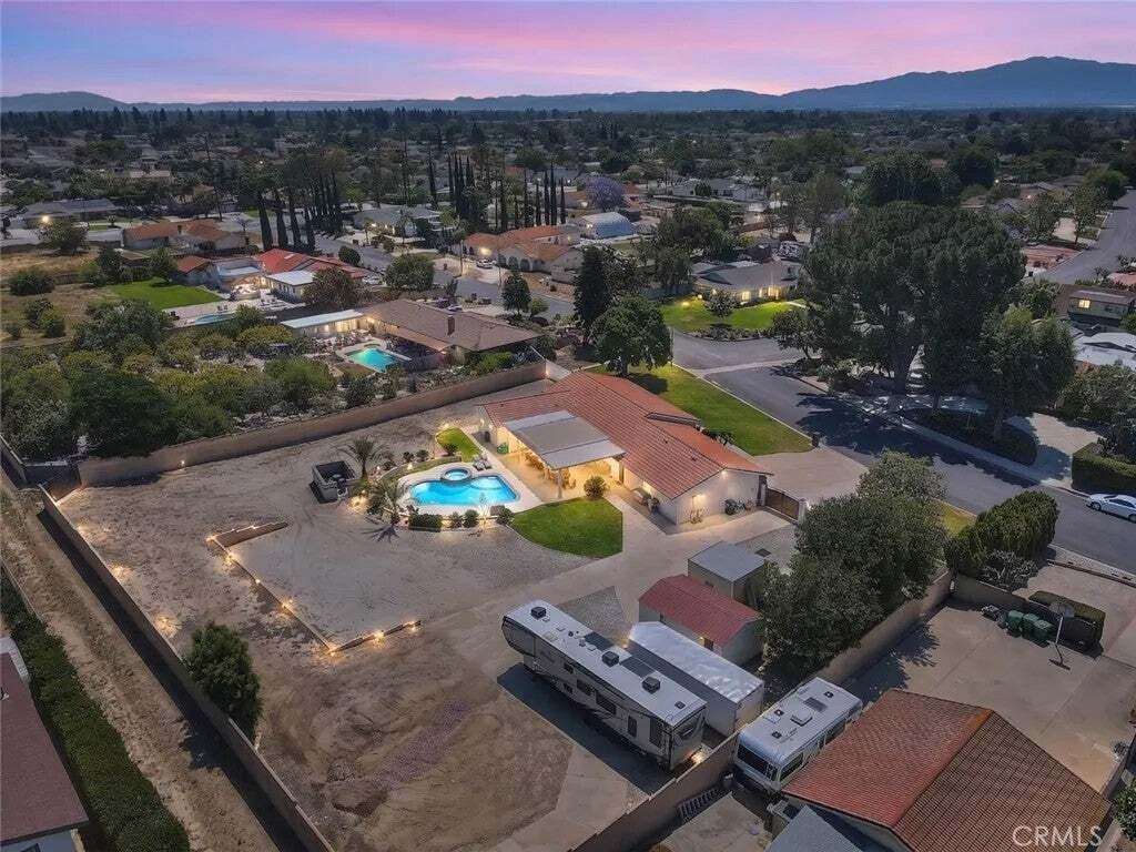 Maison à Chino, Californie, États-Unis 2 - 18595007