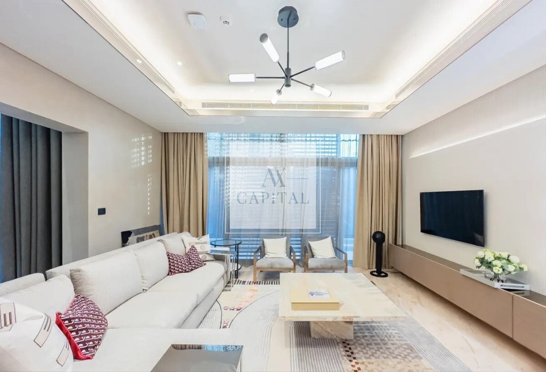 Villa in The Meadows, Dubai, United Arab Emirates 5 - 18863686