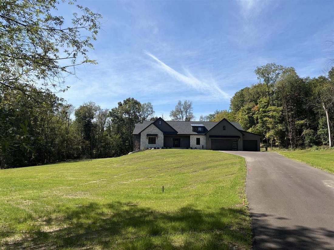 House in Middleville, Michigan, United States 3 - 18637573