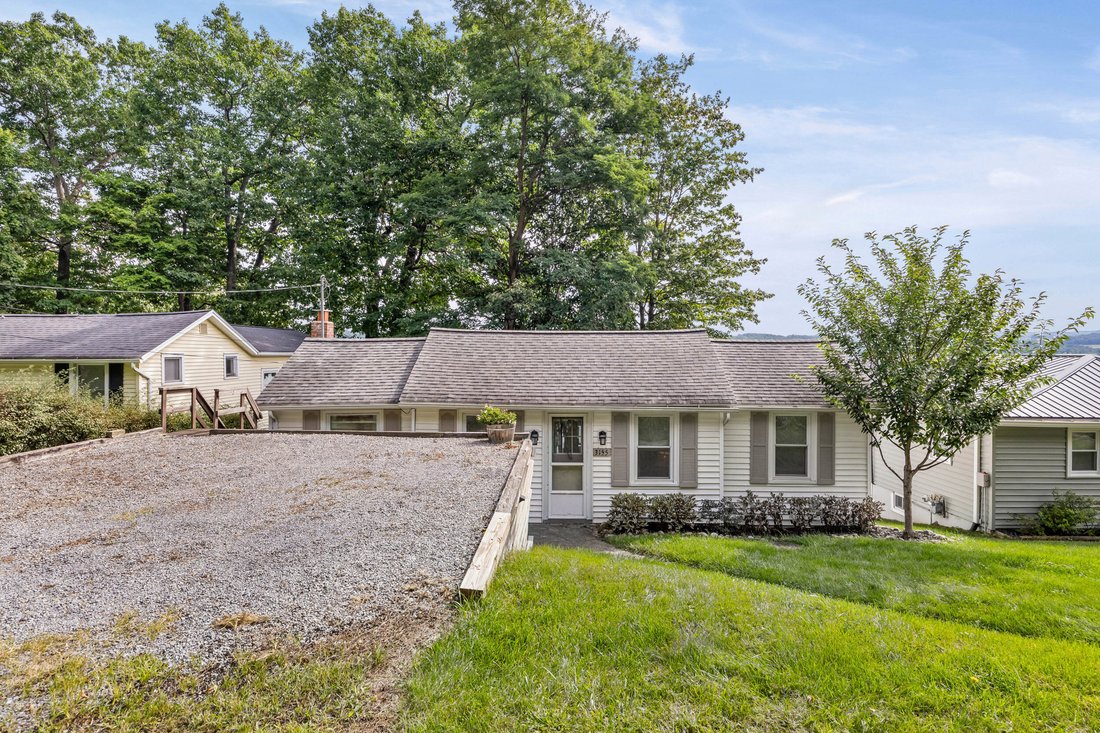 House in Penn Yan, New York, United States 3 - 18864516