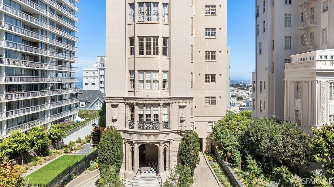 Co Op in San Francisco, California, United States 2 - 18864980