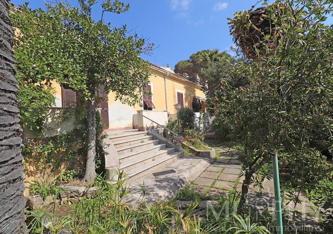 House in La Maddalena, Sardinia, Italy 4 - 18868224