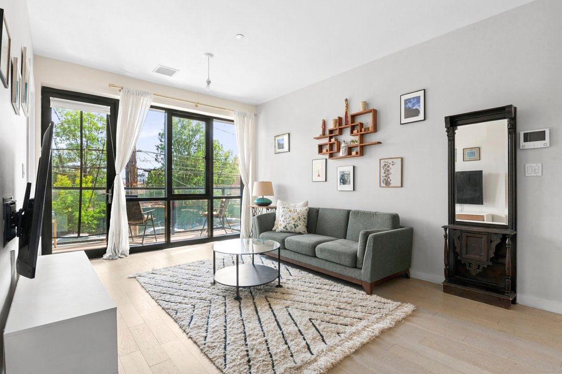 Condo in New York, New York, United States 1 - 17549801