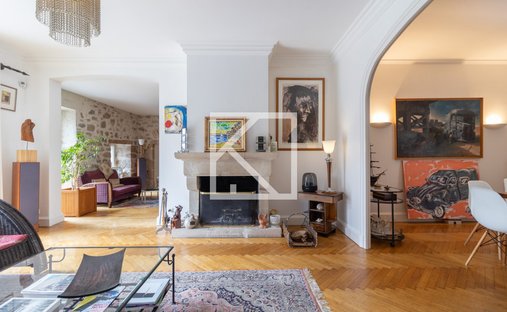 Haus in Centre-Nord Est, Mortagne-sur-Sèvre, Frankreich 1