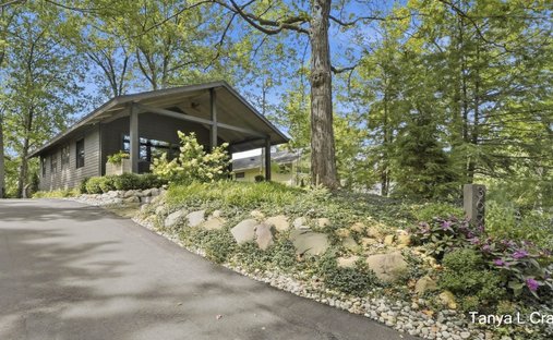 House in East Grand Rapids, Michigan, United States 1