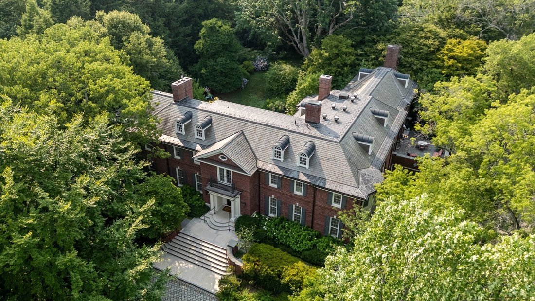 House in Brookline, Massachusetts, United States 1 - 18864702