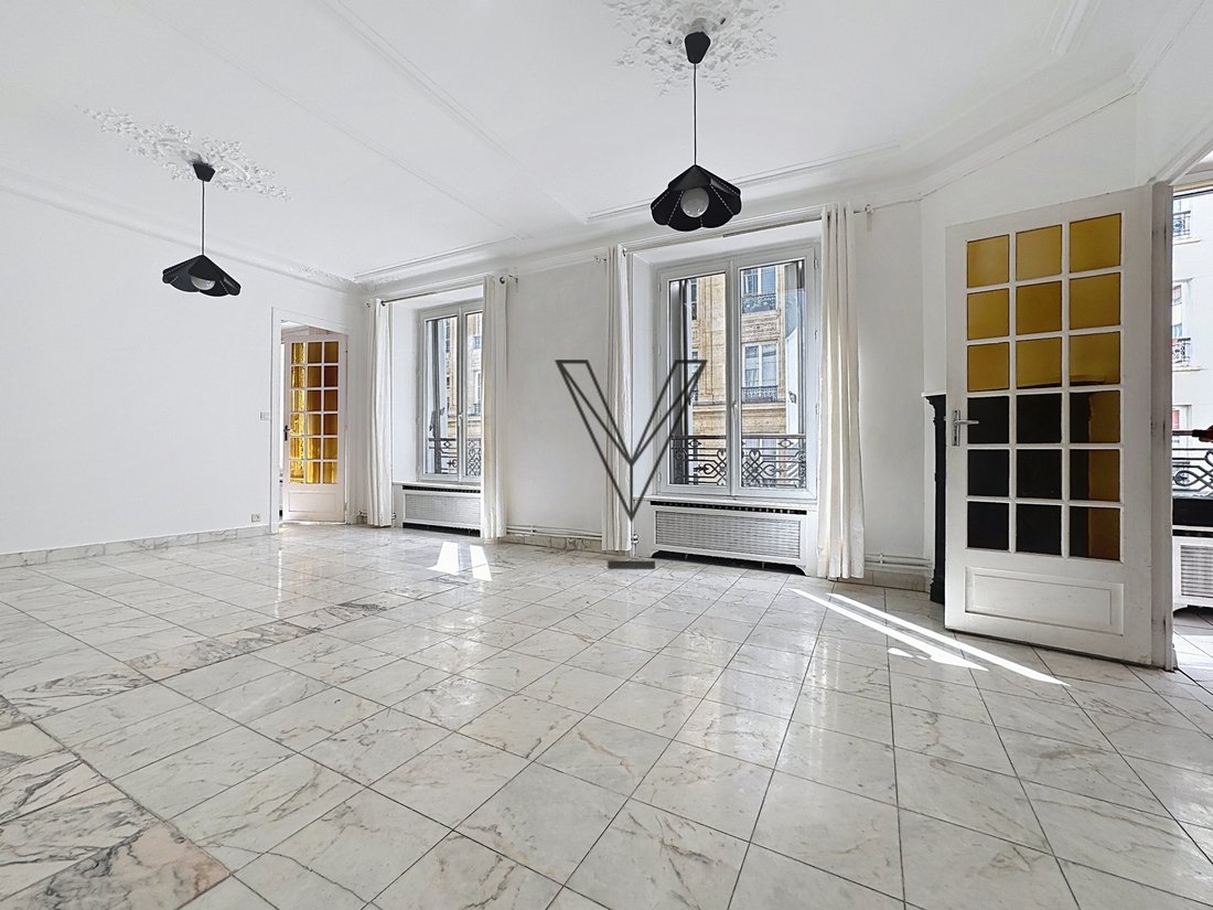 Apartment in Léon-Blum Folie-Regnault, Paris 11e Arrondissement, Paris 3 - 18463052