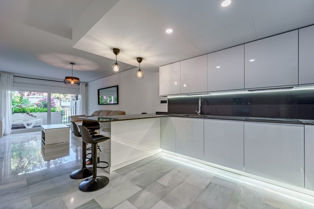 Apartment in Sierra Blanca, Marbella, Spain 3 - 18868391