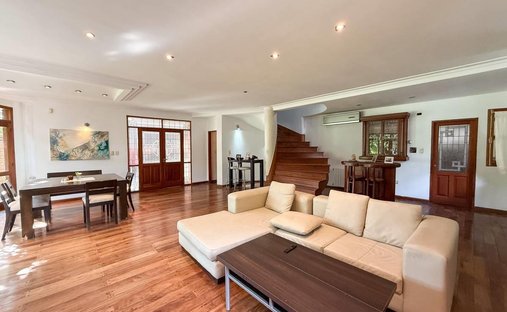 Casa a Manuel B. Gonnet, Provincia di Buenos Aires, Argentina 1