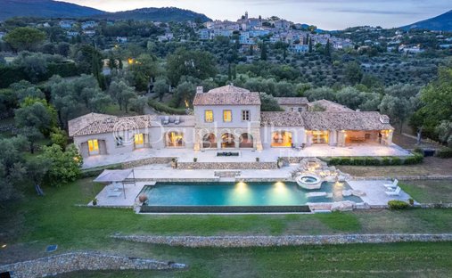 Villa en Châteauneuf-Grasse, Provenza-Alpes-Costa Azul, Francia 1