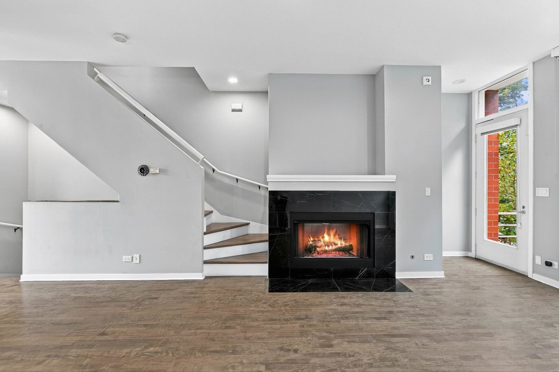 Townhouse in Chicago, Illinois, United States 5 - 18865313