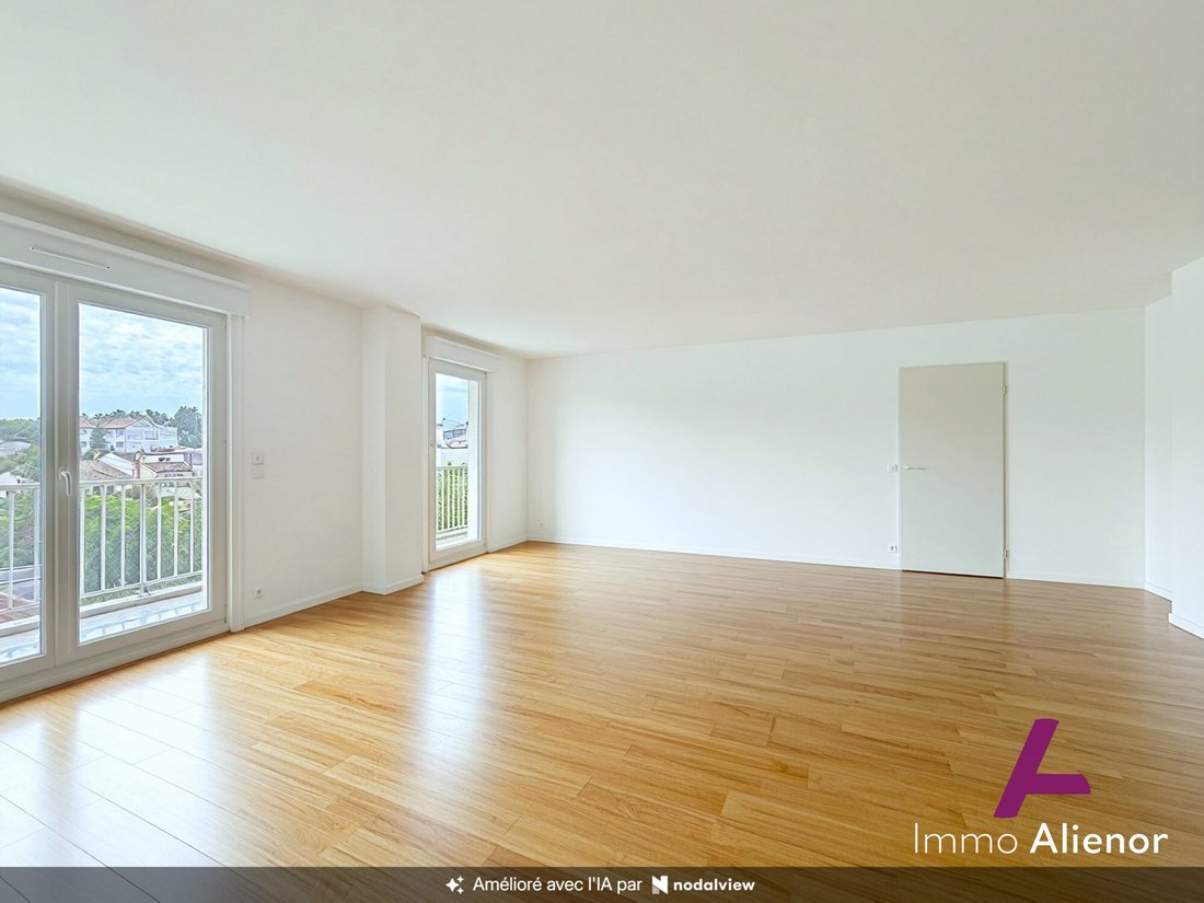 Apartment in Centre-Ermitage, Le Bouscat, France 1 - 17761398