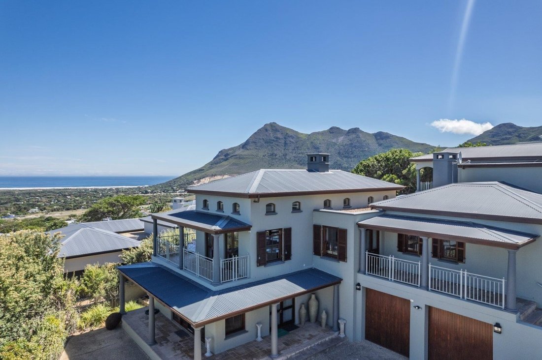 House in Belvedere, South Peninsula, Cape Town 2 - 18866122