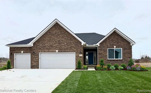 House in New Baltimore, Michigan, United States 1