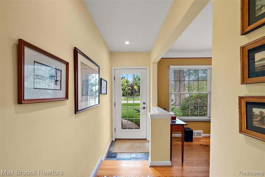 Casa a Beverly Hills, Michigan, Stati Uniti 2 - 18865664
