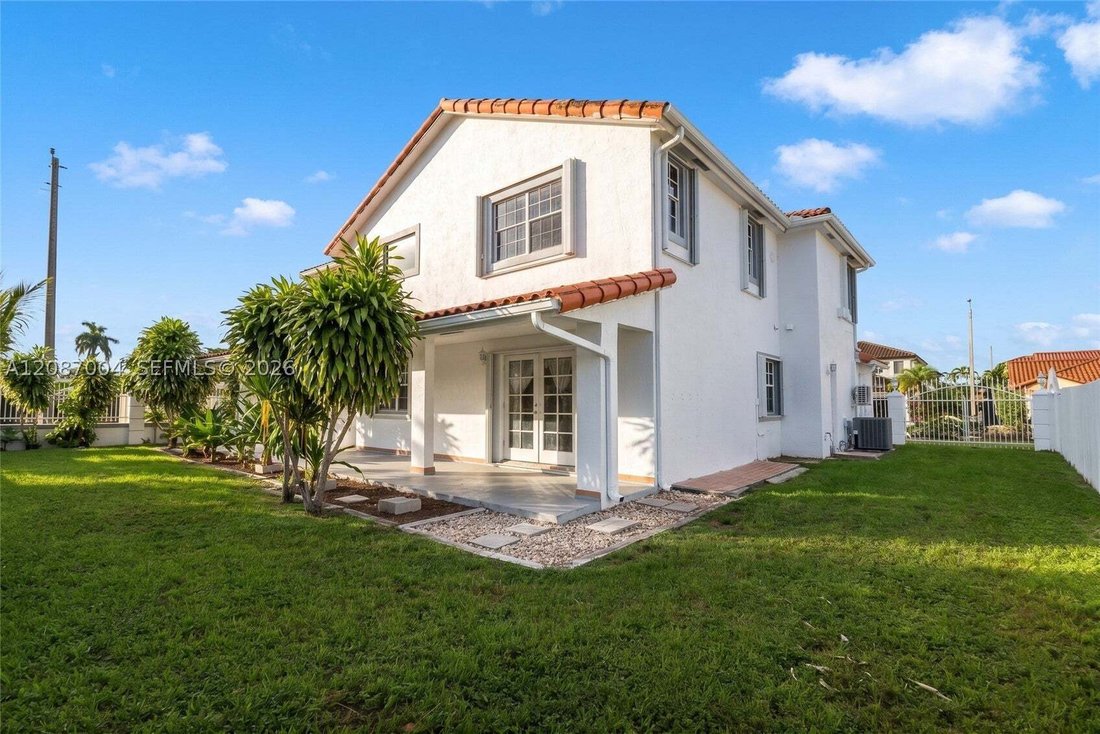Haus in Miami, Florida, Vereinigte Staaten 2 - 18866392