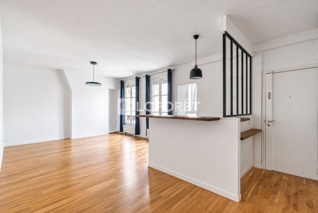 Apartment in La Fourche-Guy Môquet, Paris 17e Arrondissement, Paris 1 - 18864381