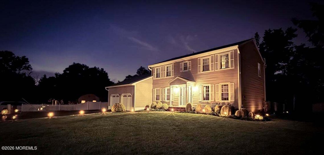 Casa a South Brunswick, New Jersey, Stati Uniti 1 - 18162815