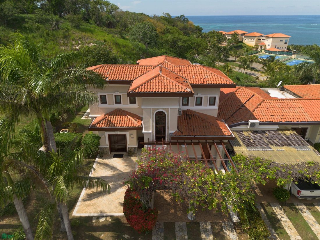 House in Pristine Bay, Bay Islands Department, Honduras 2 - 18789653