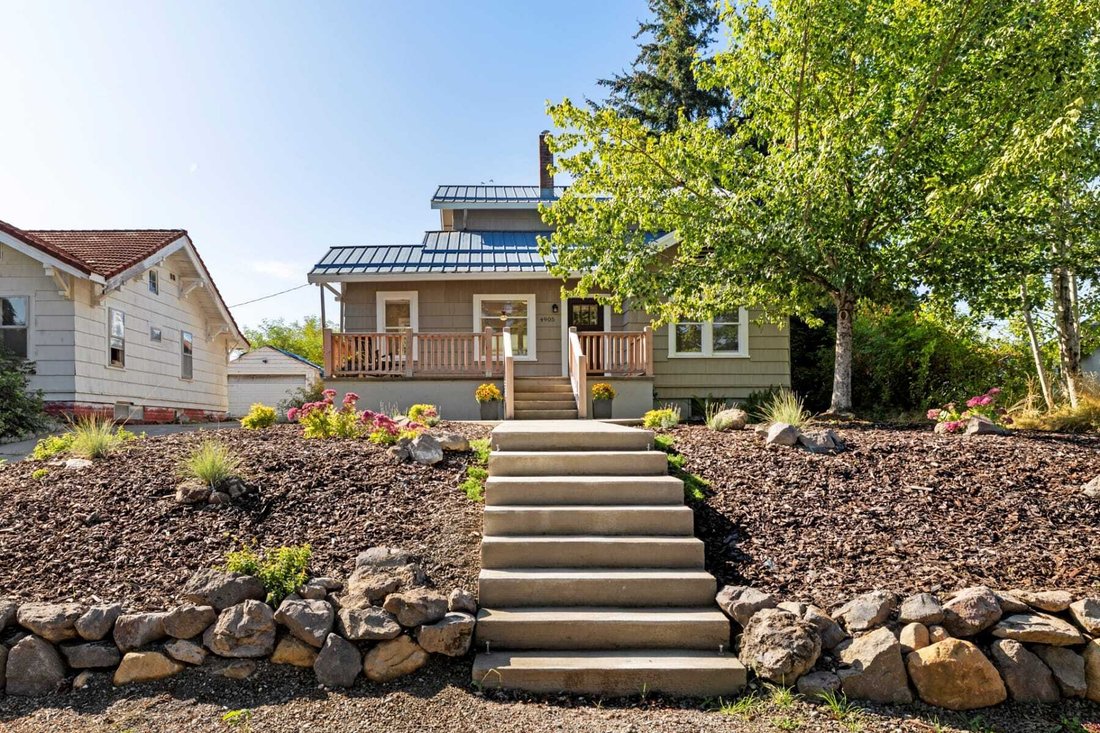 House in Parkdale, Oregon, United States 2 - 18863654