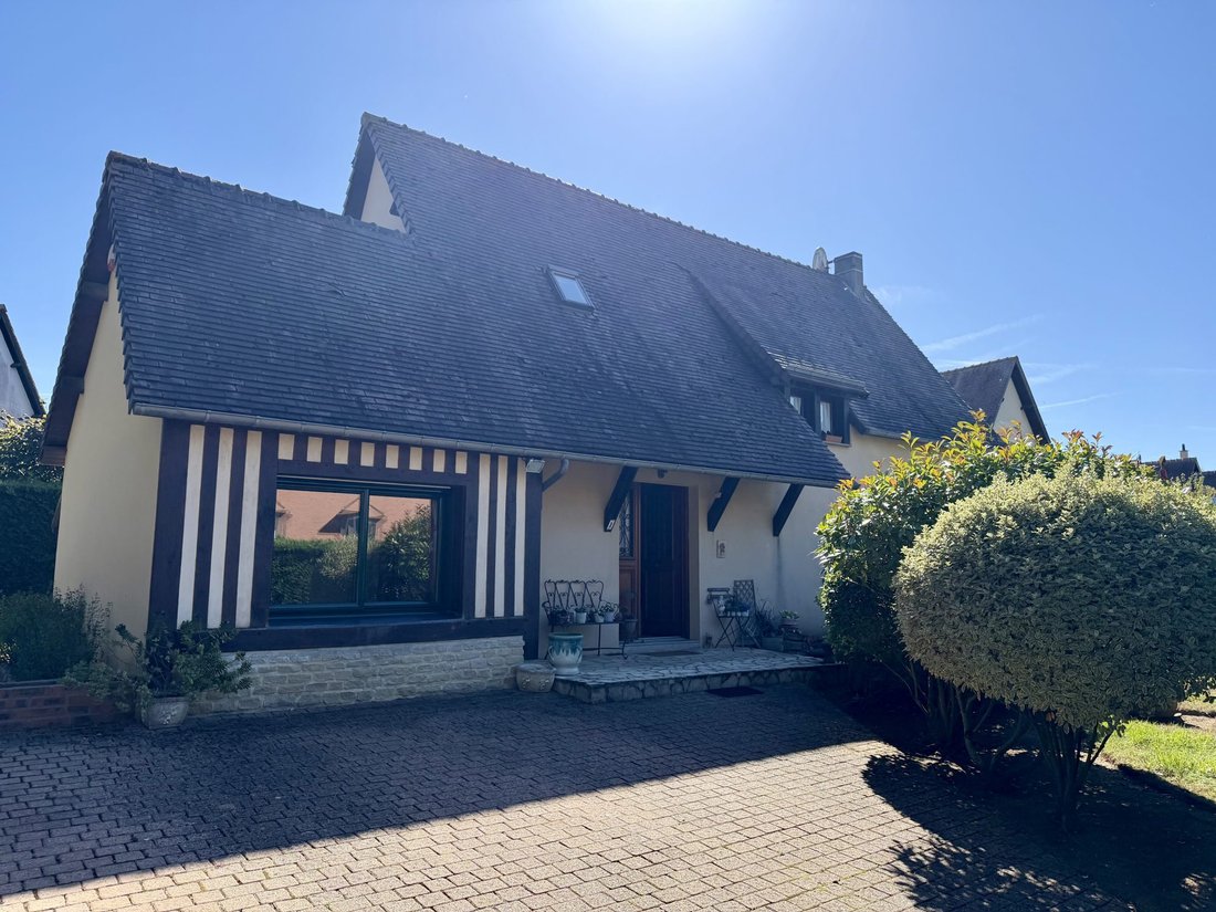 Maison à Deauville, Normandie, France 1 - 18854186