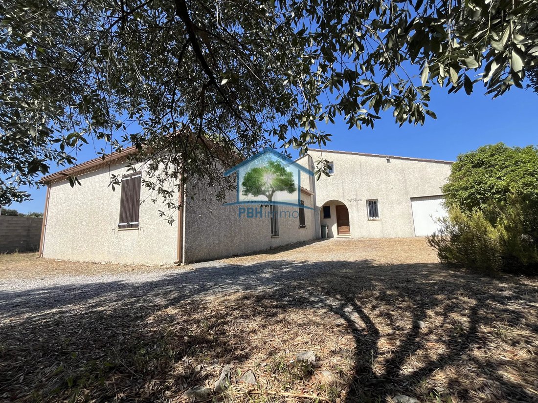 Estate in Hôpital, Nimes, France 1 - 18529609